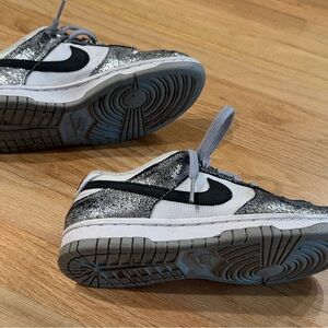 NIKE DUNKS silver and black Sneakers - Silver and Black